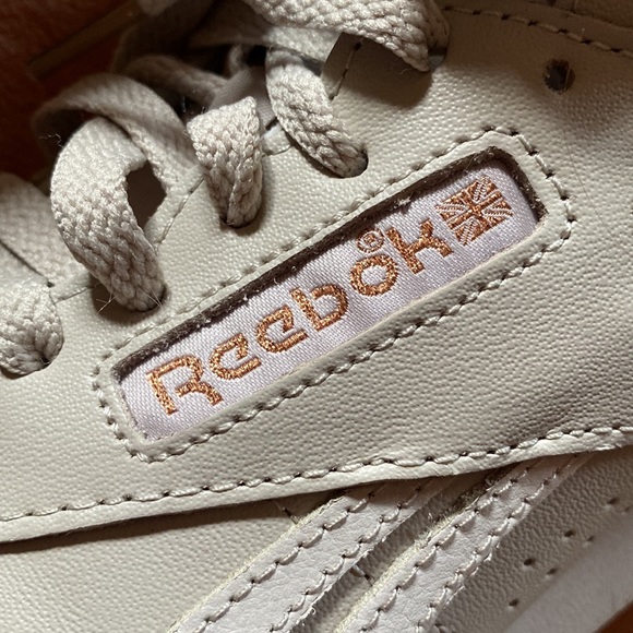 Cardi B. X Reebok collab, LE, no longer available - Picture 12 of 14